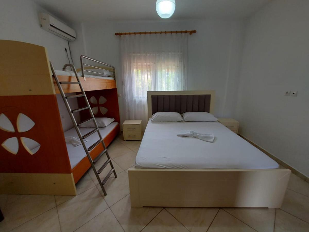 Vila Rexhaj Εξαμίλιο Εξωτερικό φωτογραφία